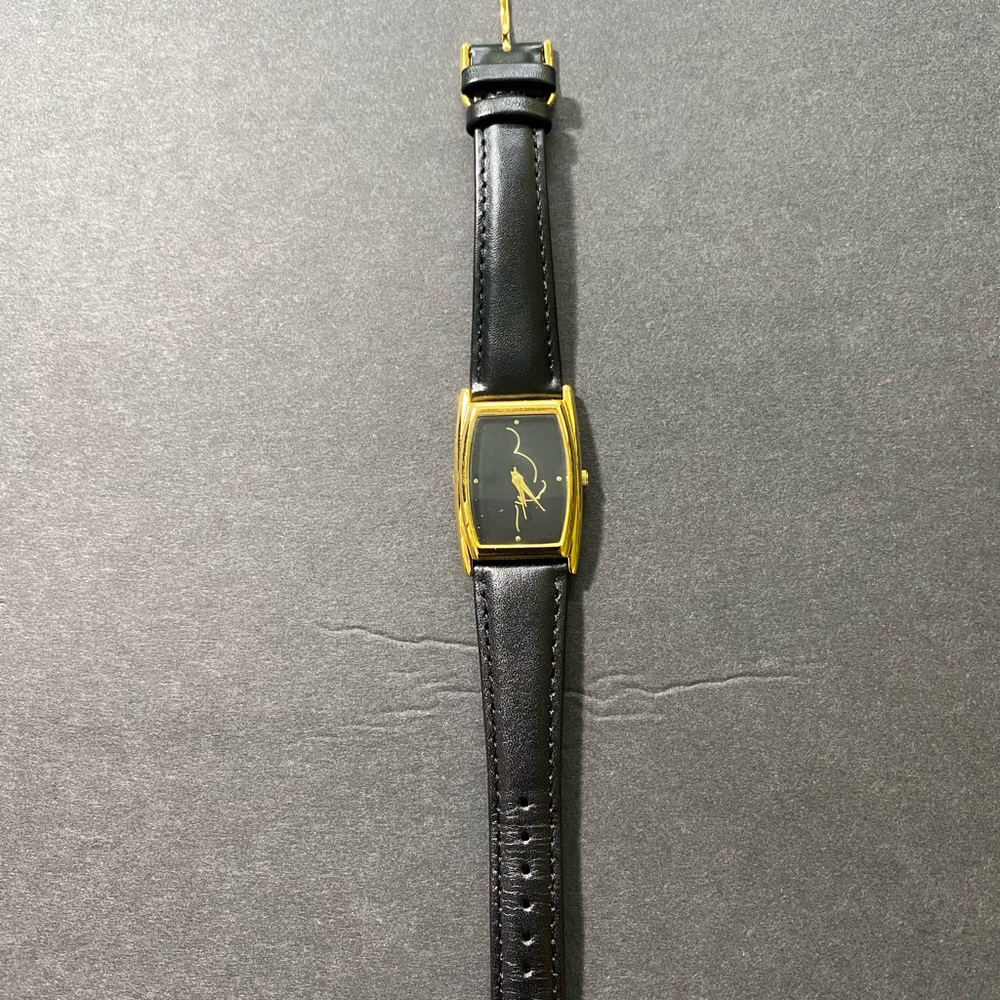*Disney Mickey Mouse Watch Cast Member Exclusive Limited Edition 523/1500
